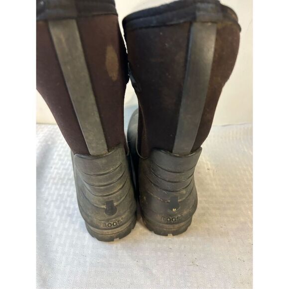 Bogs Kneoclse solid black boots youth 6 (scuffs) - Picture 5 of 9